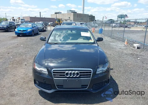2012 Audi A4 2.0T Premium z USA, uszkodzony, nr VIN WAUSFAFL1CA113935